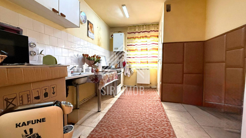 Apartament 3 camere, cart.Marasti, str.Cernei, 2 bai, 2 balcoane, decomandat