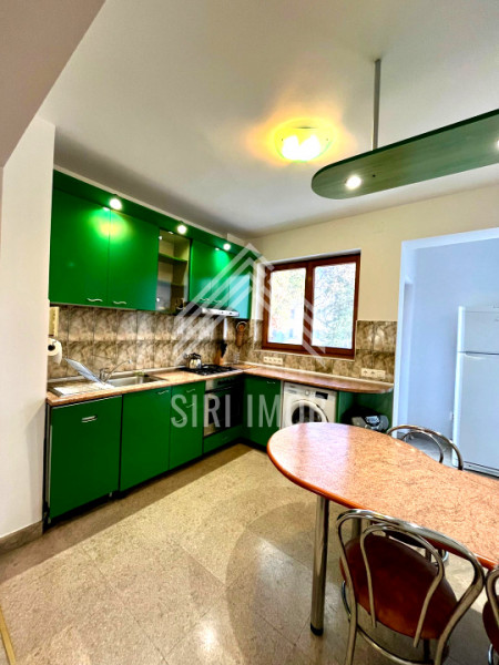 Apartament spatios cu 3 camere decomandate si 2 balcoane in Plopilor