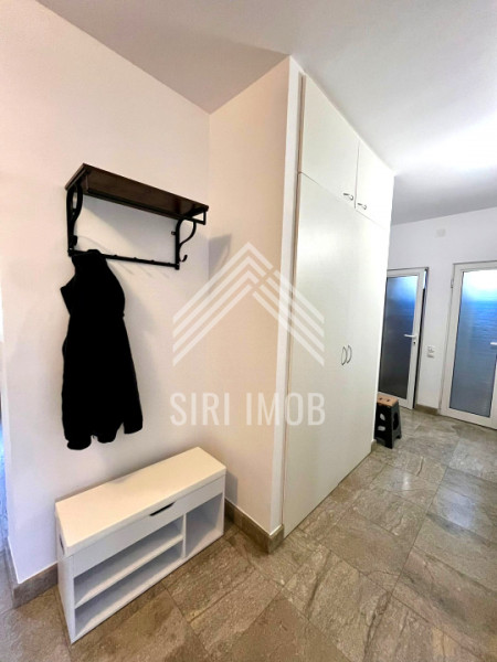 Apartament spatios cu 3 camere decomandate si 2 balcoane in Plopilor