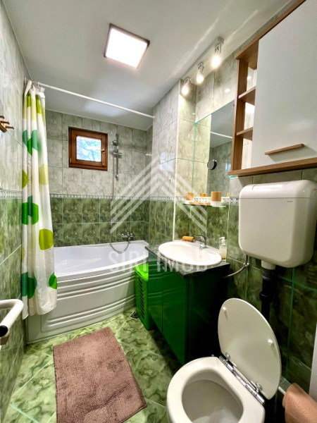 Apartament spatios cu 3 camere decomandate si 2 balcoane in Plopilor