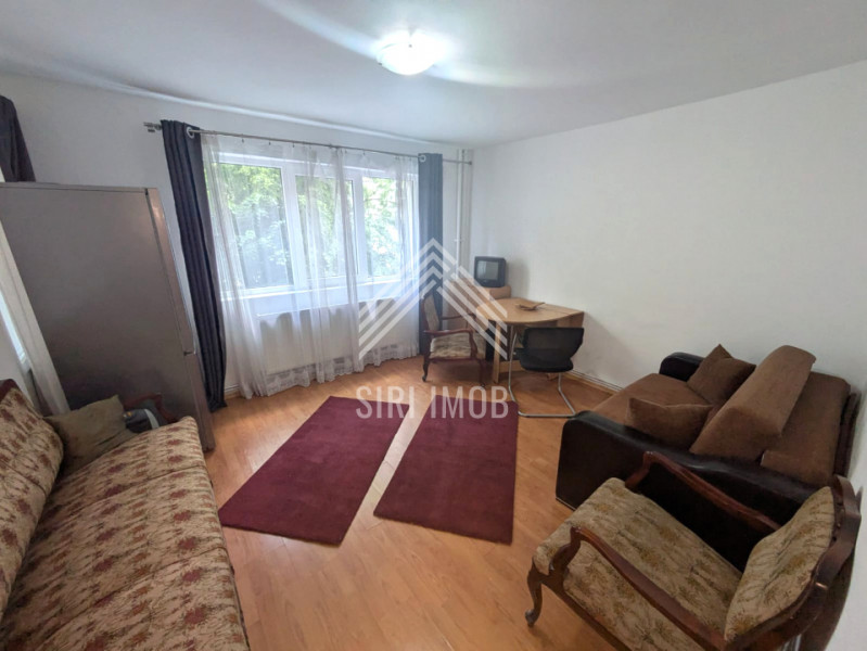 Apartament cu 4 camere decomandate si balcon in Manastur, zona complex Big 