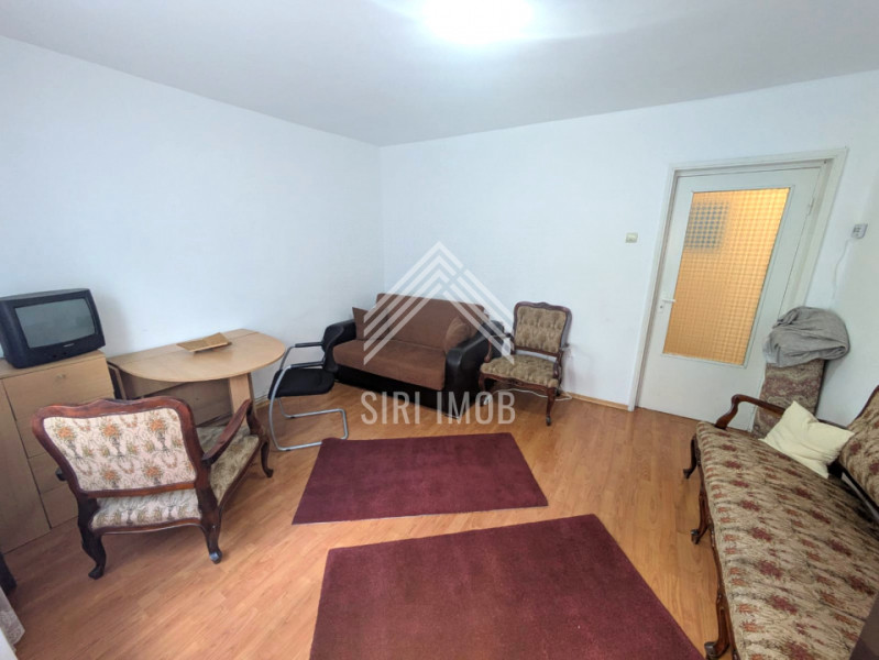Apartament cu 4 camere decomandate si balcon in Manastur, zona complex Big 