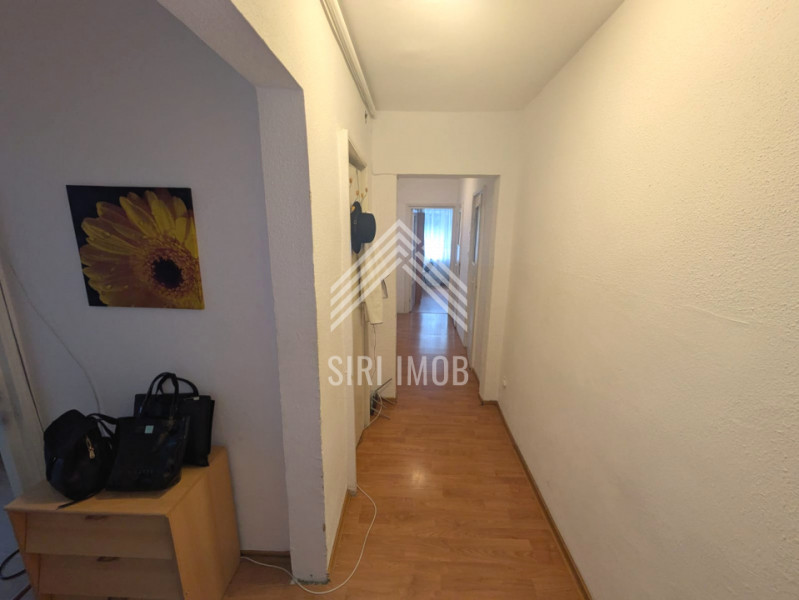 Apartament cu 4 camere decomandate si balcon in Manastur, zona complex Big 