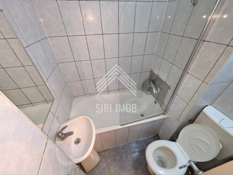 Apartament cu 4 camere decomandate si balcon in Manastur, zona complex Big 