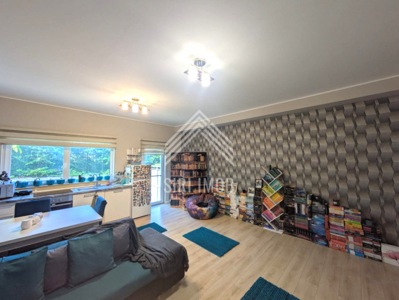 Apartament cu 2 camere, terasa (40mp) si parcare in Buna Ziua