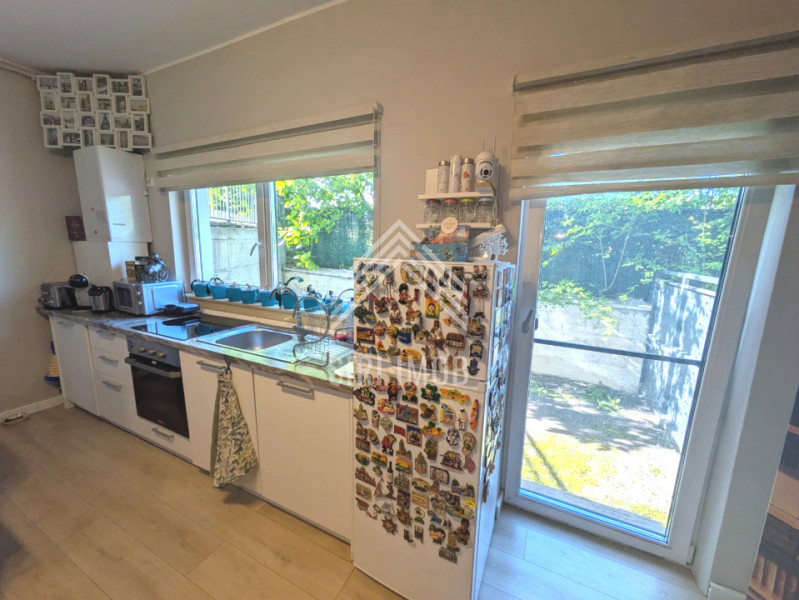 Apartament cu 2 camere, terasa (40mp) si parcare in Buna Ziua