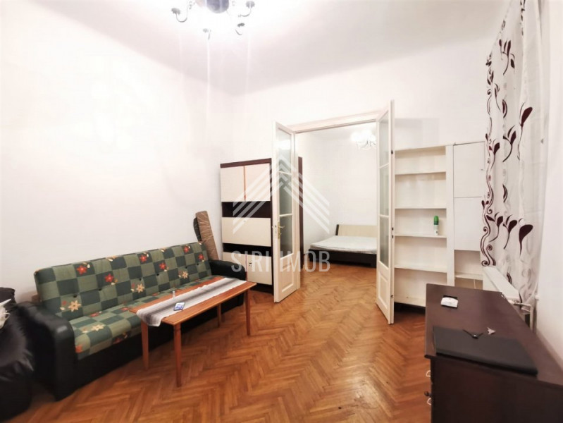 Apartament cu 2 camere ultracentral de vanzare 