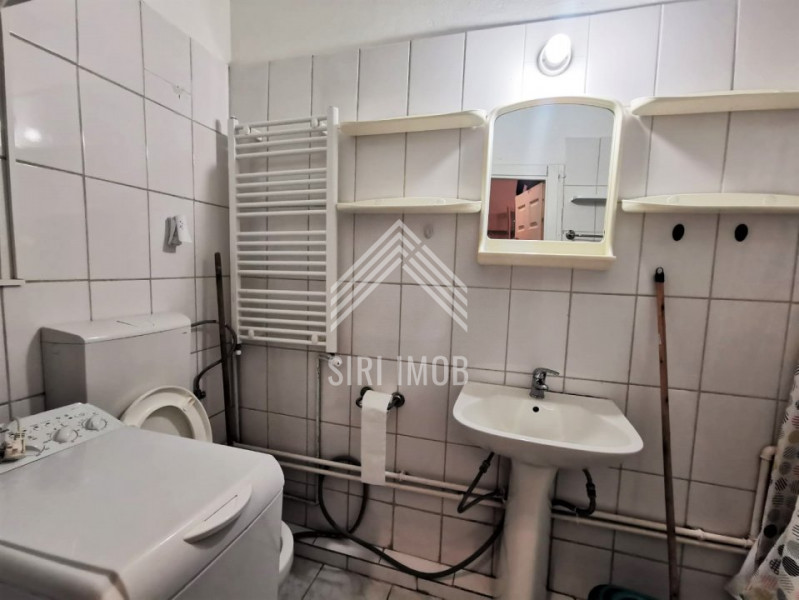 Apartament cu 2 camere ultracentral de vanzare 