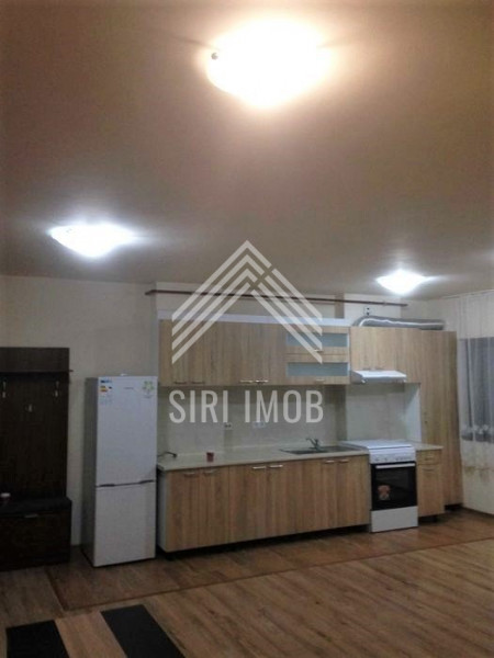 Apartament cu 3 camere de inchiriat in zona Intre Lacuri