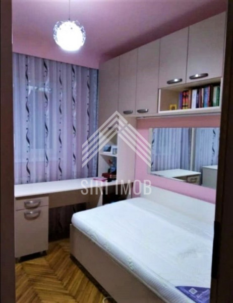 Apartament cu 3 camere de vanzare in Manastur