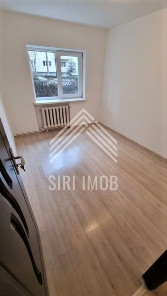 Apartament cu 3 camere decomandate de vanzare in Zorilor