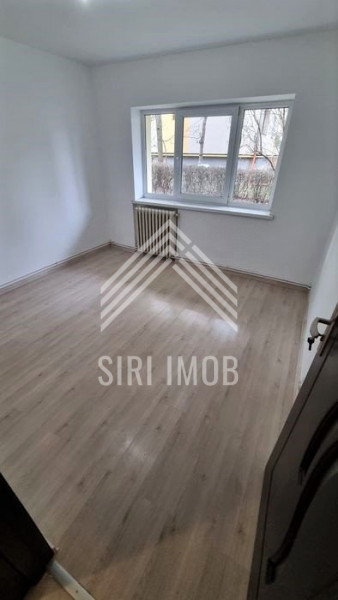 Apartament cu 3 camere decomandate de vanzare in Zorilor