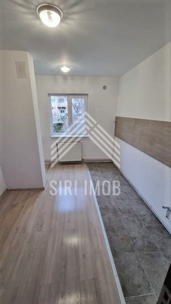 Apartament cu 3 camere decomandate de vanzare in Zorilor