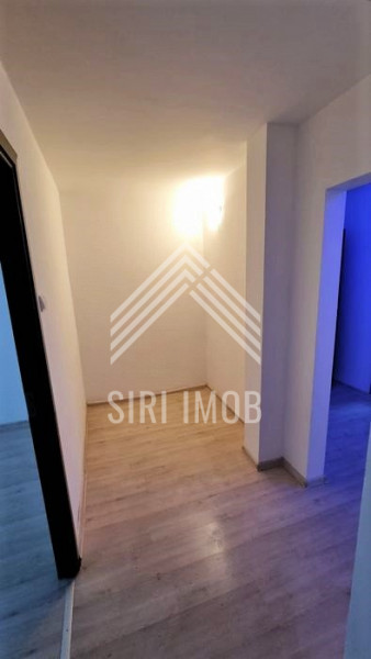 Apartament cu 3 camere decomandate de vanzare in Zorilor