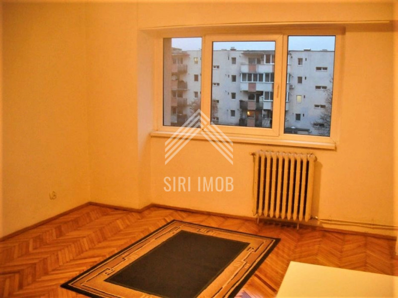 Apartament cu 3 camere decomandate de vanzare in Marasti