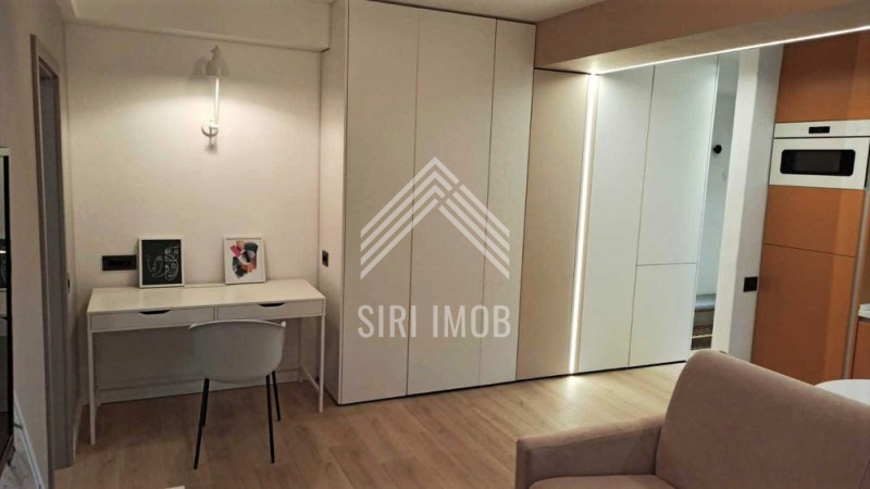 Apartament cu 2 camere de inchiriat in Piata Mihai Viteazul