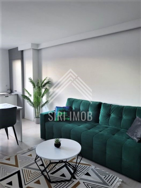 Apartament modern cu 2 camere de inchiriat in zona Vivo