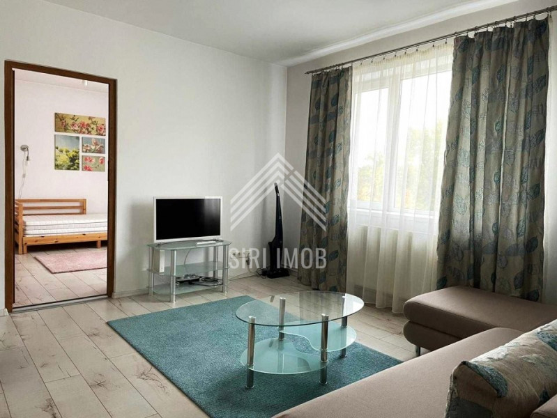 Apartament cu 2 camere de inchiriat in Centru