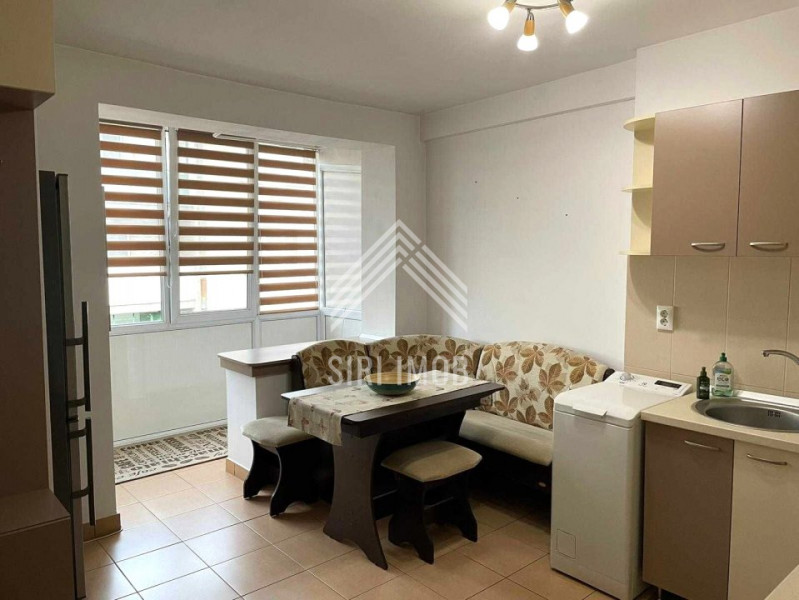 Apartament cu 2 camere de inchiriat in Centru