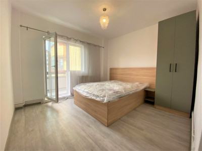 Apartament 4 camere, cart.Marasti, zona pod Aurel Vlaicu, 2 bai, 2 balcoane 