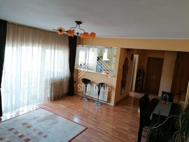 Apartament 3 camere, cart.Gheorgheni, str.Bistritei, 88mp, AC, boxa, garaj