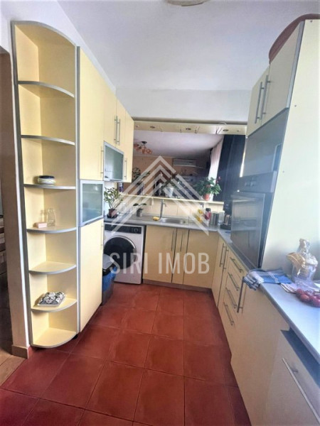 Apartament 3 camere, cart.Gheorgheni, str.Bistritei, 88mp, AC, boxa, garaj