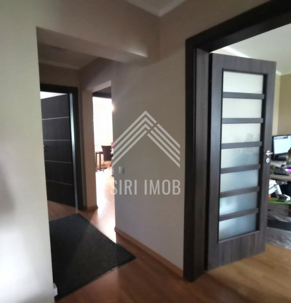 Apartament cu 3 camere decomandate de vanzare in Grigorescu