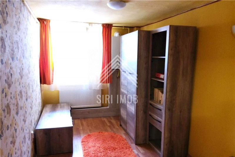 Apartament cu 2 camere de inchiriat in Centru