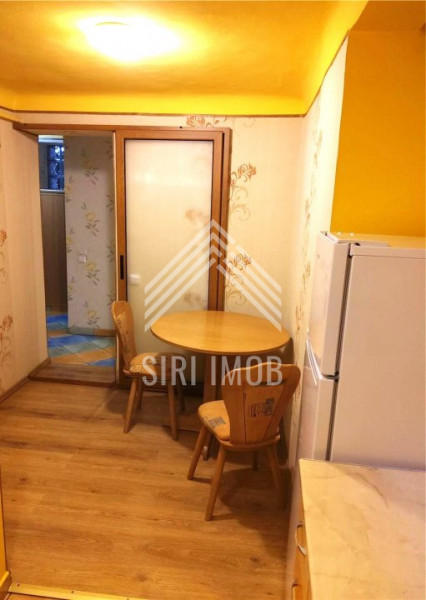 Apartament cu 2 camere de inchiriat in Centru