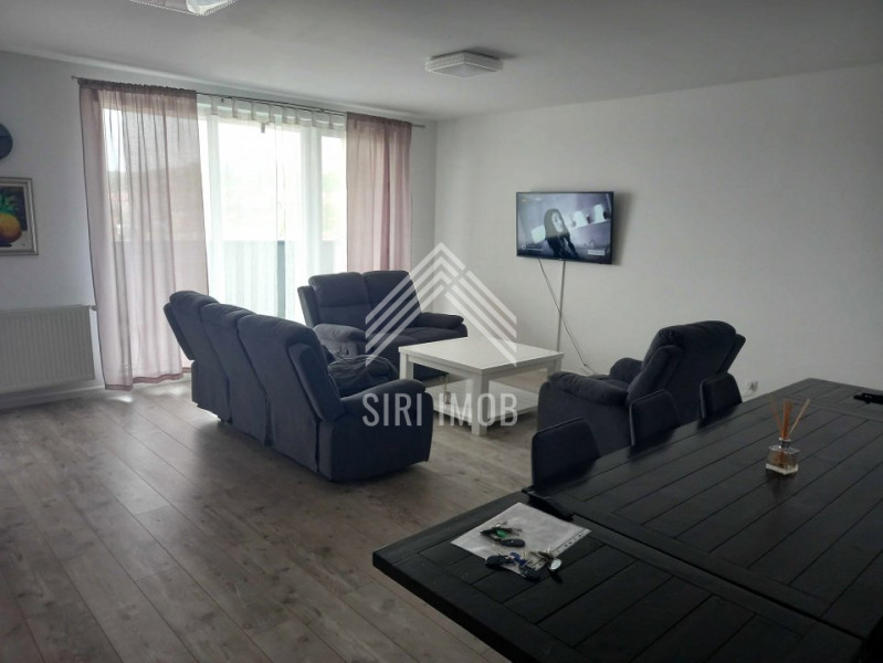 Apartament cu 3 camere si terasa generoasa de inchiriat in complexul Riverside