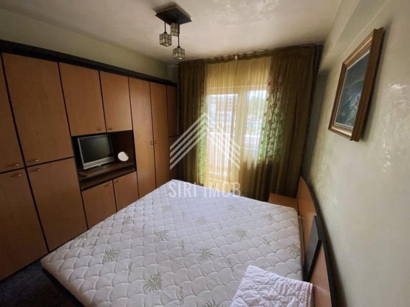 Apartament cu 2 camere decomandate de inchiriat in Piata Cipariu