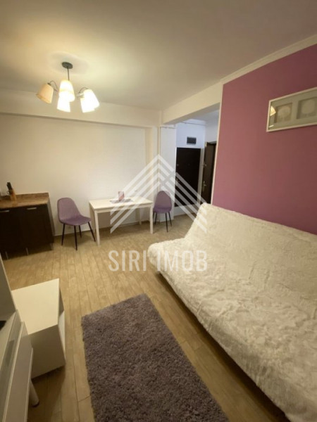 Apartament semicentral cu 3 camere de inchiriat