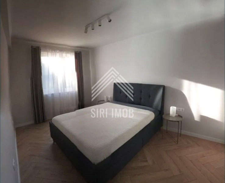 Apartament semicentral cu 2 camere decomandate