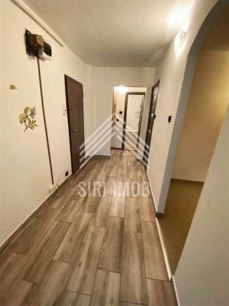 Apartament spatios cu 2 camere de vanzare in cartierul Zorilor