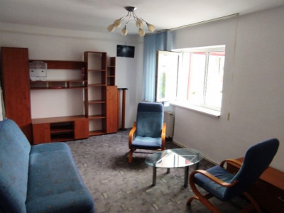 Apartament cu 2 camere decomandate de inchiriat in Zorilor
