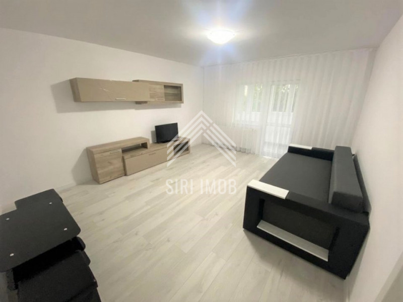 Apartament 2 camere, cart.Plopilor, zona SalaSportului, centrala proprie, balcon