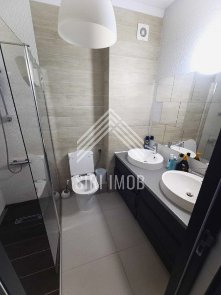 Apartament spatios cu 2 camere, terasa, parcare in Gheorgheni