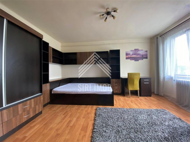 Apartament decomandat 2 camere, CENTRU, Pta Mihai Viteazul, aer conditionat
