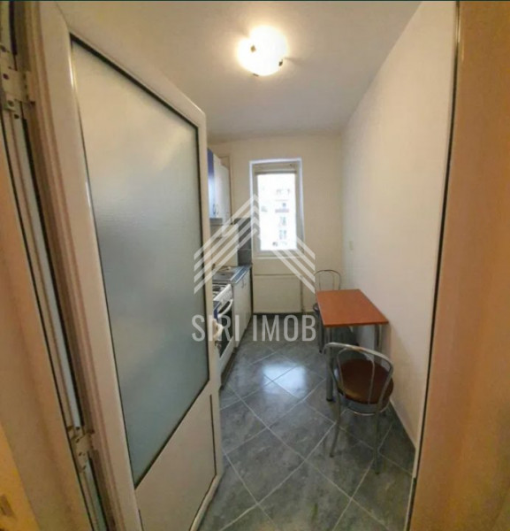 Apartament cu o camera zona UMF