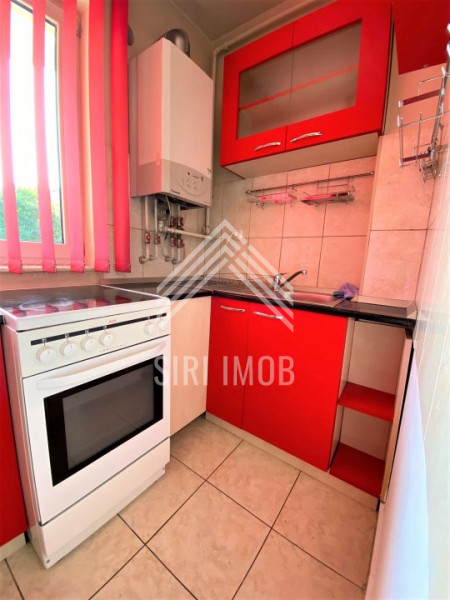 Apartament 1 camera , cart.Zorilor, str. Sighisoarei, centrala proprie, balcon