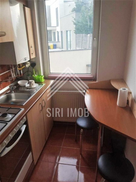 Apartament cu o camera de inchiriat pe Calea Turzii