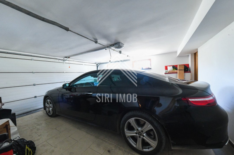 Vila moderna cu 7 camere in Andrei Muresanu COMISION 0%!!