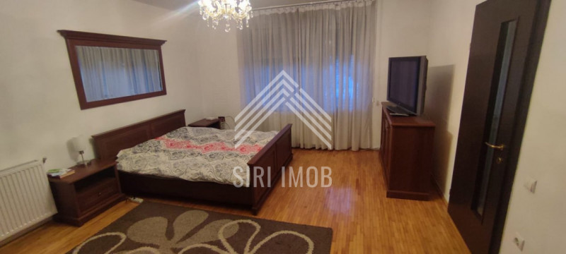 Apartament 3 camere decomandat confort LUX  in Andrei Muresanu !!