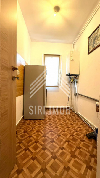 Apartament 3 camere, cart.Manastur, zona Minerva, parcare, centrala proprie