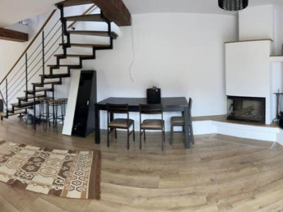 Duplex cu garaj si curte in Buna Ziua
