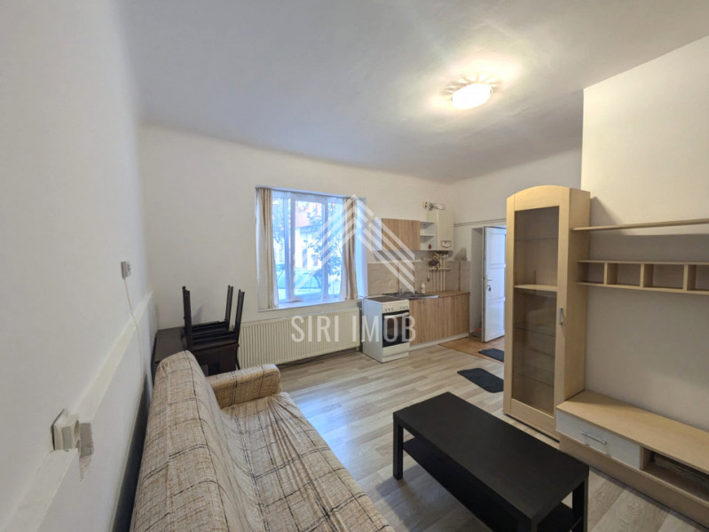 Apartament ultarcentral cu 2 camere