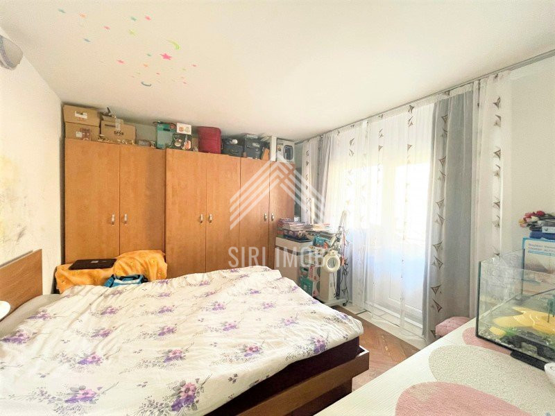 Apartament 4 camere,93mp, cart.Marasti, str.Gheorghe Lazar, 2 balcoane, et 3/4