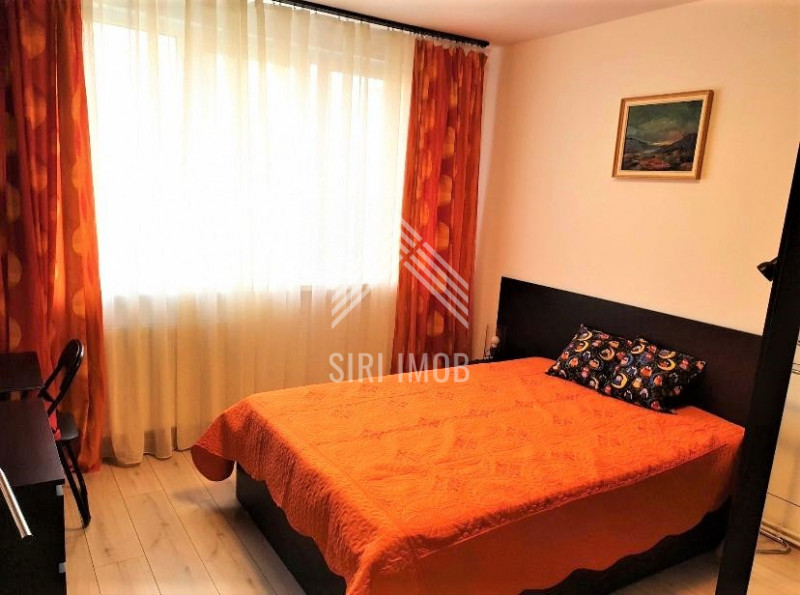 Apartament 3 camere, cart.Grigorescu,zona EremiaGrigorescu, decomandat, parcare