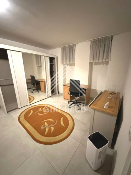 Apartament modern, central cu 2 camere si parcare