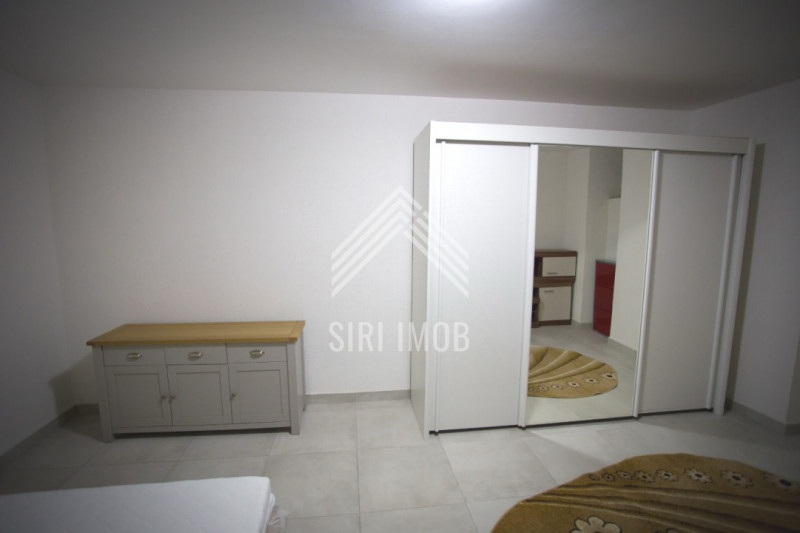 Apartament modern, central cu 2 camere si parcare